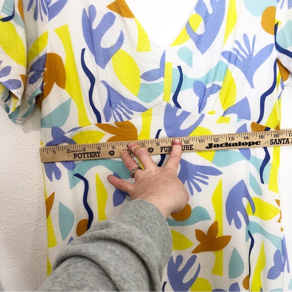 Molly Bracken Printed Maxi Dress V-Neck Ruffle White Size Medium Lili Sidonio - Picture 15 of 15